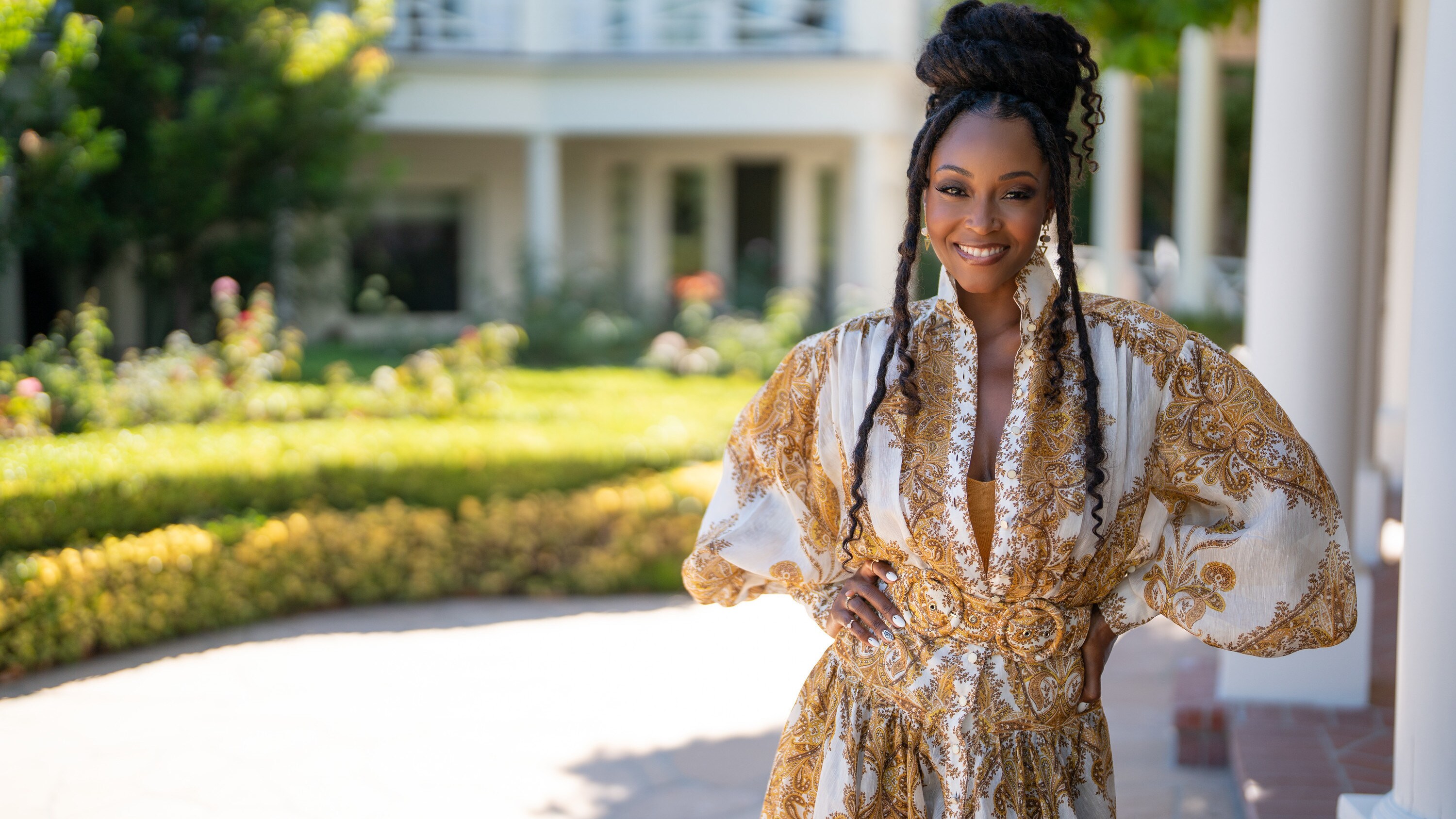 YaYa DaCosta on Turning the Tables with Robin Roberts. In season 2 of Turning the Tables with Robin Roberts, Robin Roberts gets personal with a new group of Hollywood's iconic women as they bear witness to their incredible journeys on their path to purpose. (Disney/Ser Baffo)
