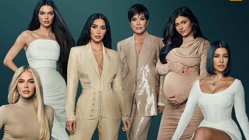 Quais foram as tendências de moda criadas pelas Kardashian?