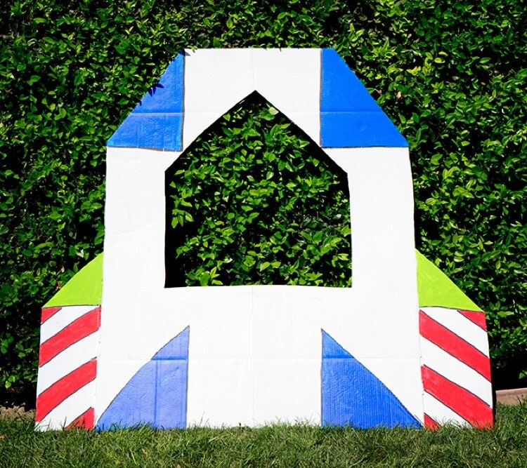 buzz lightyear cardboard spaceship