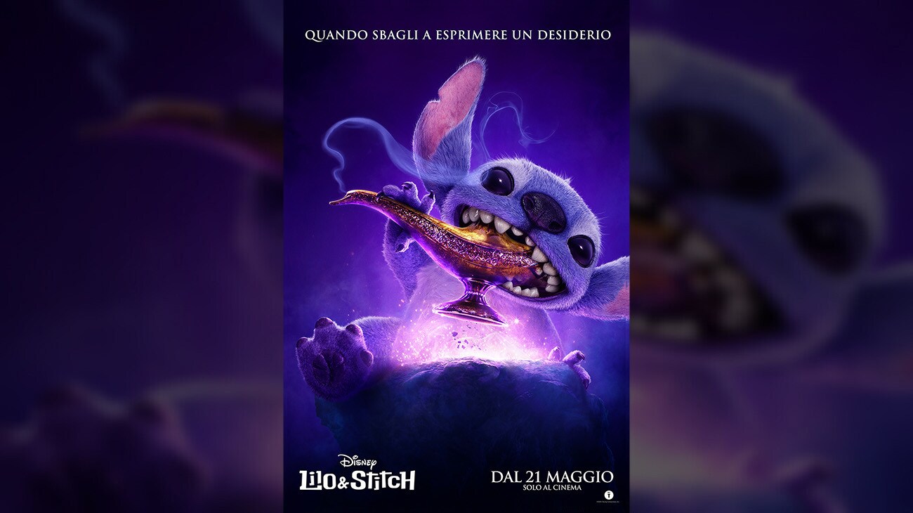 Immagine di Stitch che tiene tra i denti la bottiglia del genio | Nessuno lo desiderava. | Disney | Lilo & Stitch