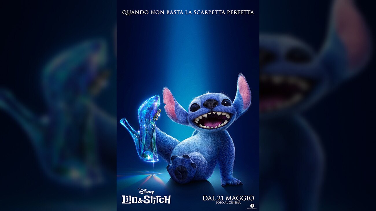  Immagine di Stitch che indossa una scarpetta di cristallo. | Se la scarpa va bene! | Disney | Lilo & Stitch