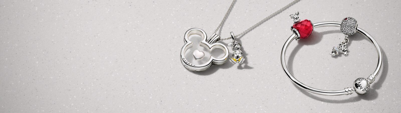 Pandora | Mickey & Minnie Sweetheart | Showcase