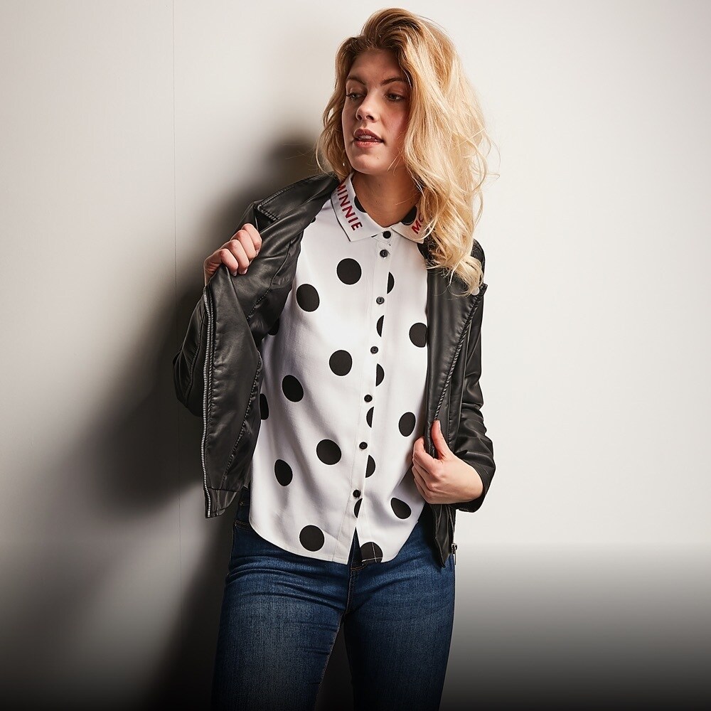 Female modelling the Minnie Mouse 'Rock the Dots' shirt