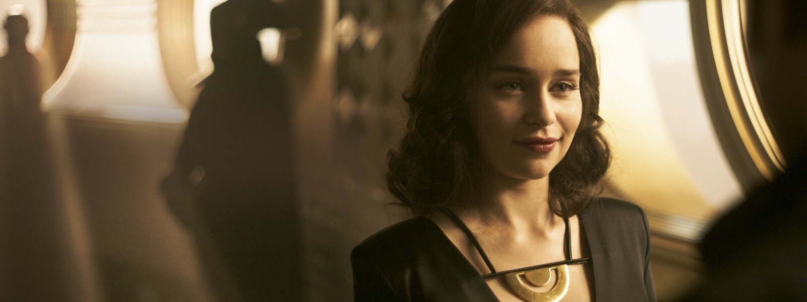 Solo: A Star Wars Story | Qi'ra Character Profile