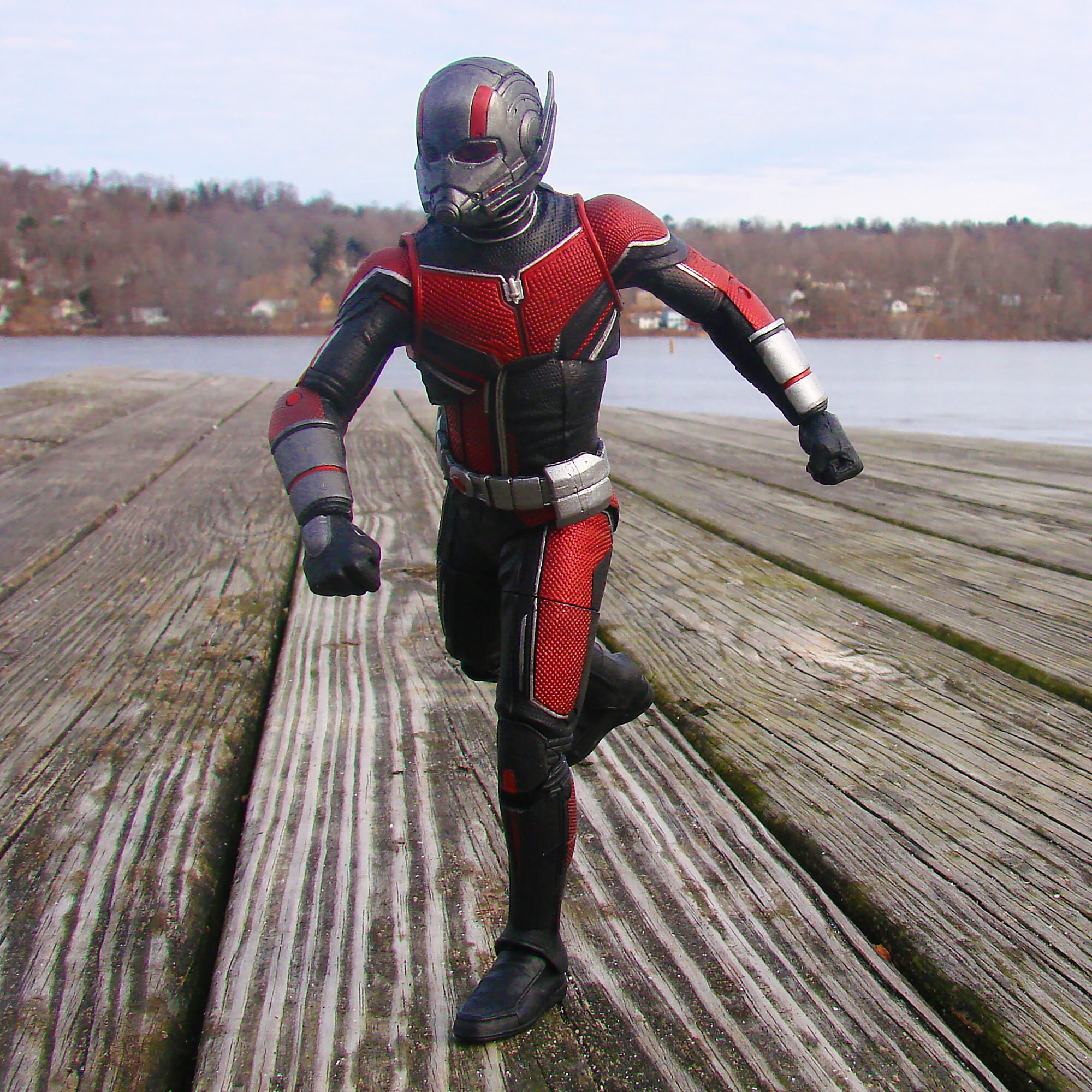 Ant-Man Collector Edition Action Figure - Marvel Select
