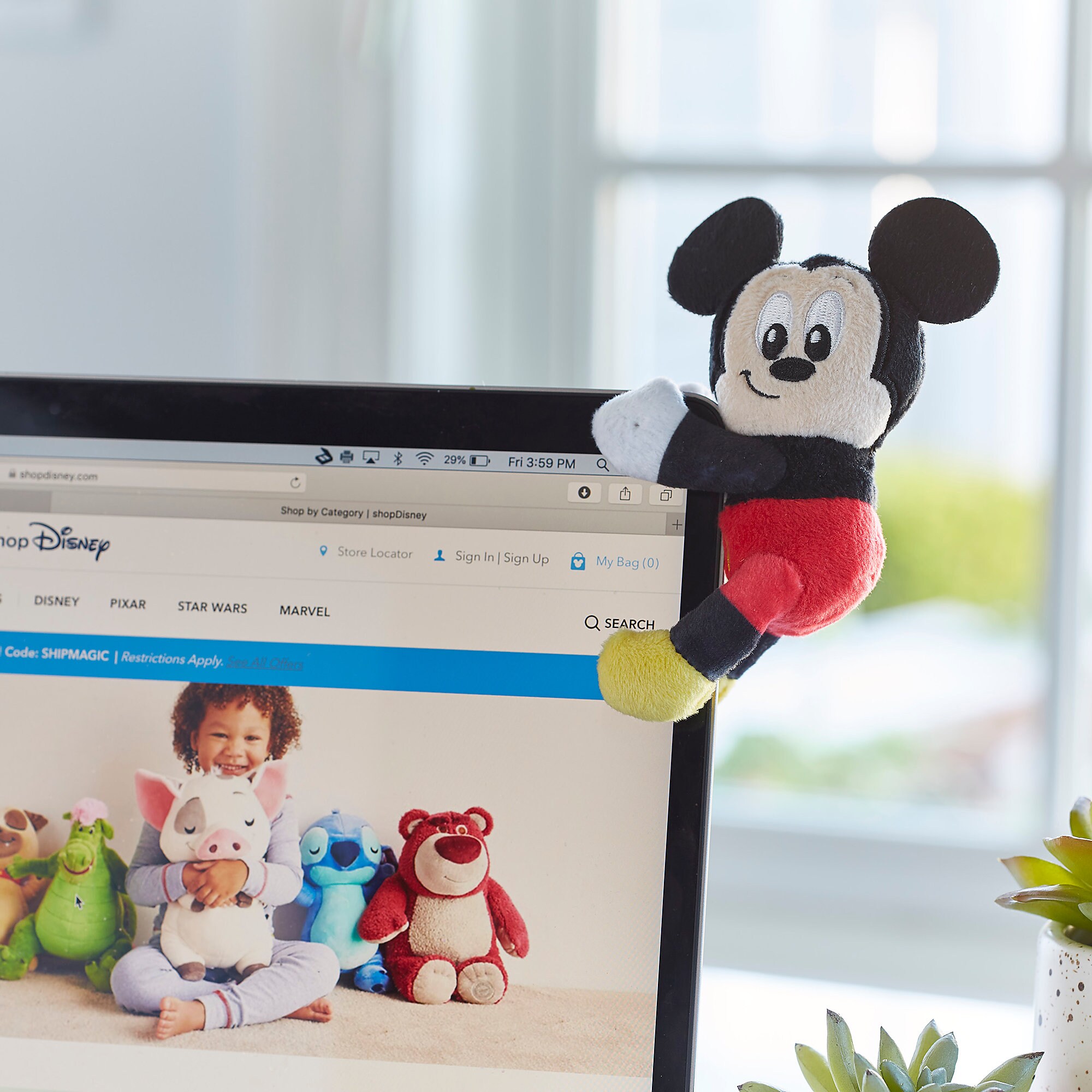 Mickey Mouse Plush Clip-On - Micro