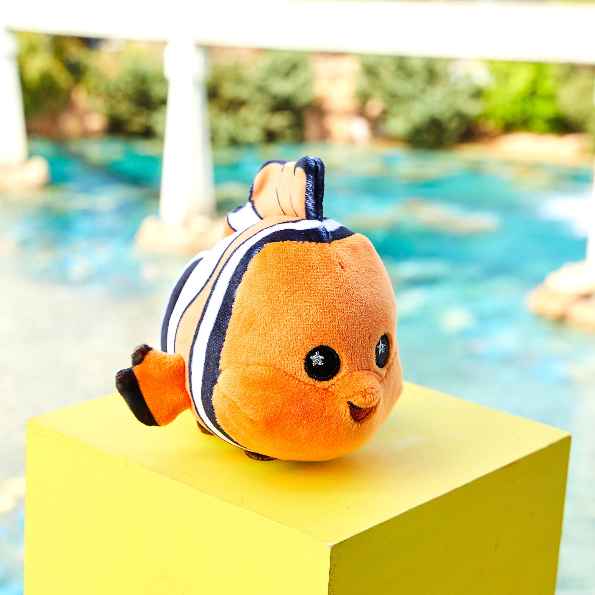 Nemo Disney Parks Wishables Plush - Micro
