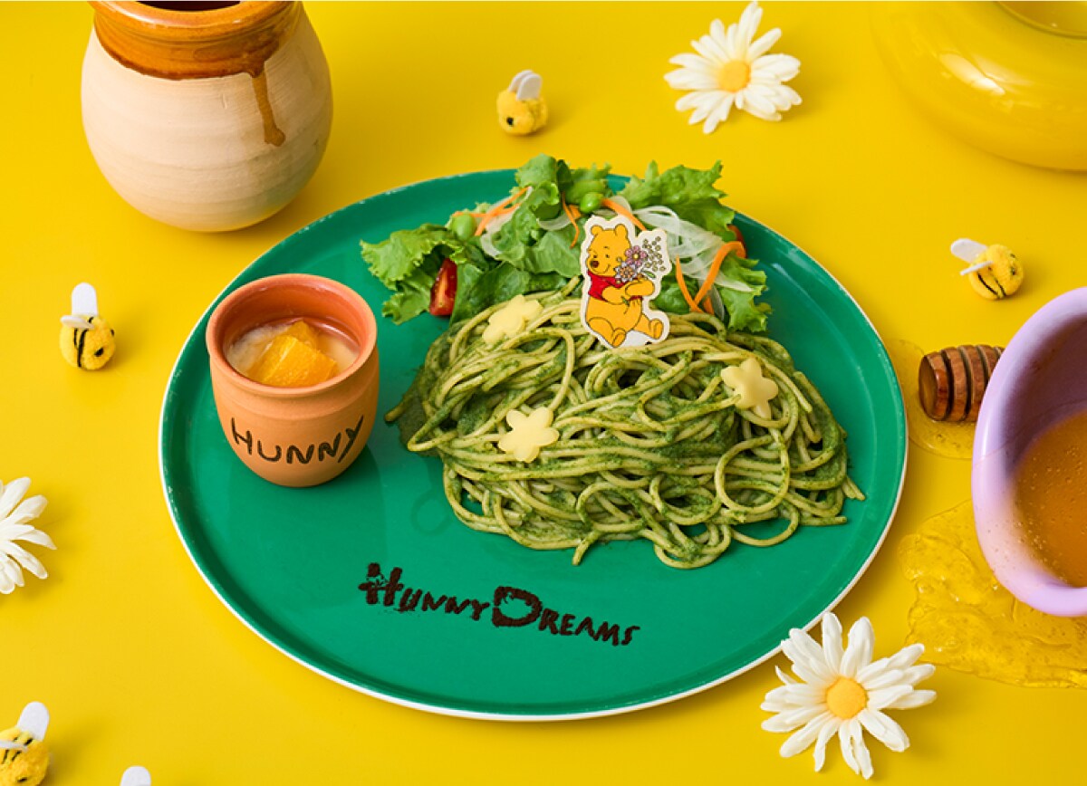 花咲く丘のほうれん草のクリームパスタ