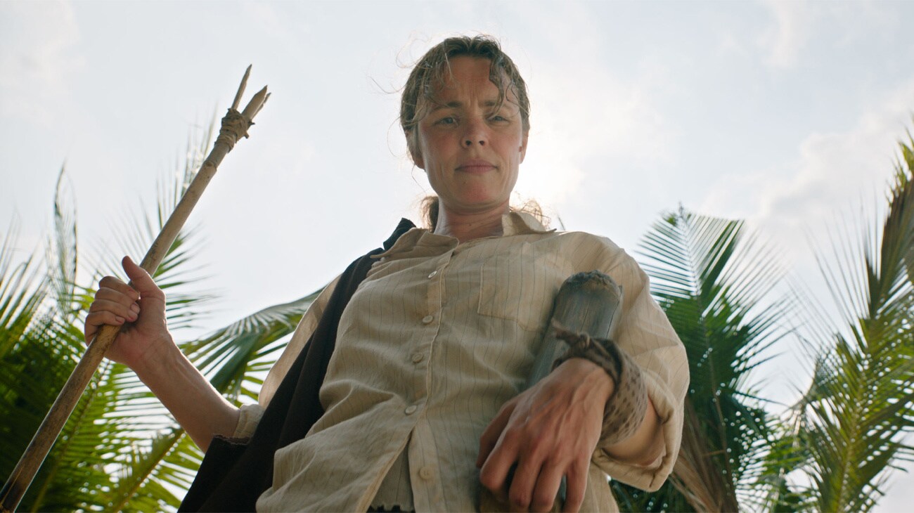 Rachal McAdams as Linda Liddle in 20th Century Studios' SEND HELP. Photo courtesy of 20th Century Studios. © 2025 20th Century Studios. All Rights Reserved.