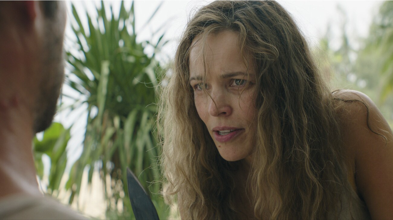 (L-R) Dylan O'Brien as Bradley Preston and Rachal McAdams as Linda Liddle in 20th Century Studios' SEND HELP. Photo courtesy of 20th Century Studios. © 2025 20th Century Studios. All Rights Reserved.