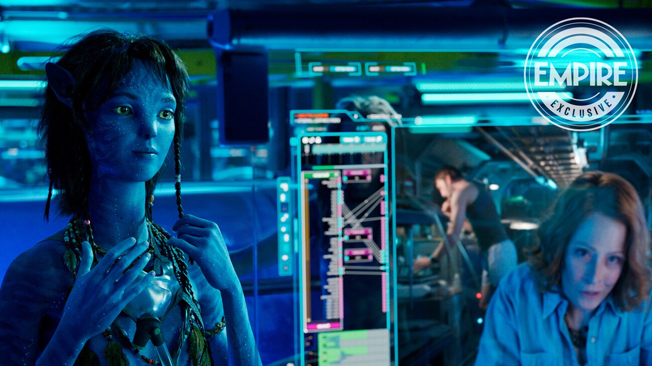 Image of Sigourney Weaver and her new character from the 20th Century Studios movie Avatar: The Way of Water.