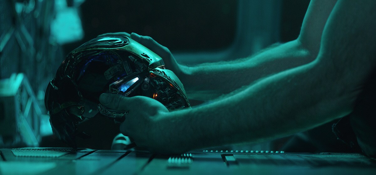 Iron Man's helmet on a console in Avengers: Endgame