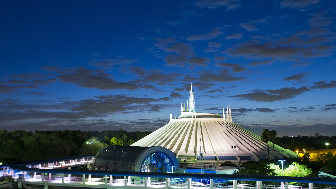 Image of Space Mountain.