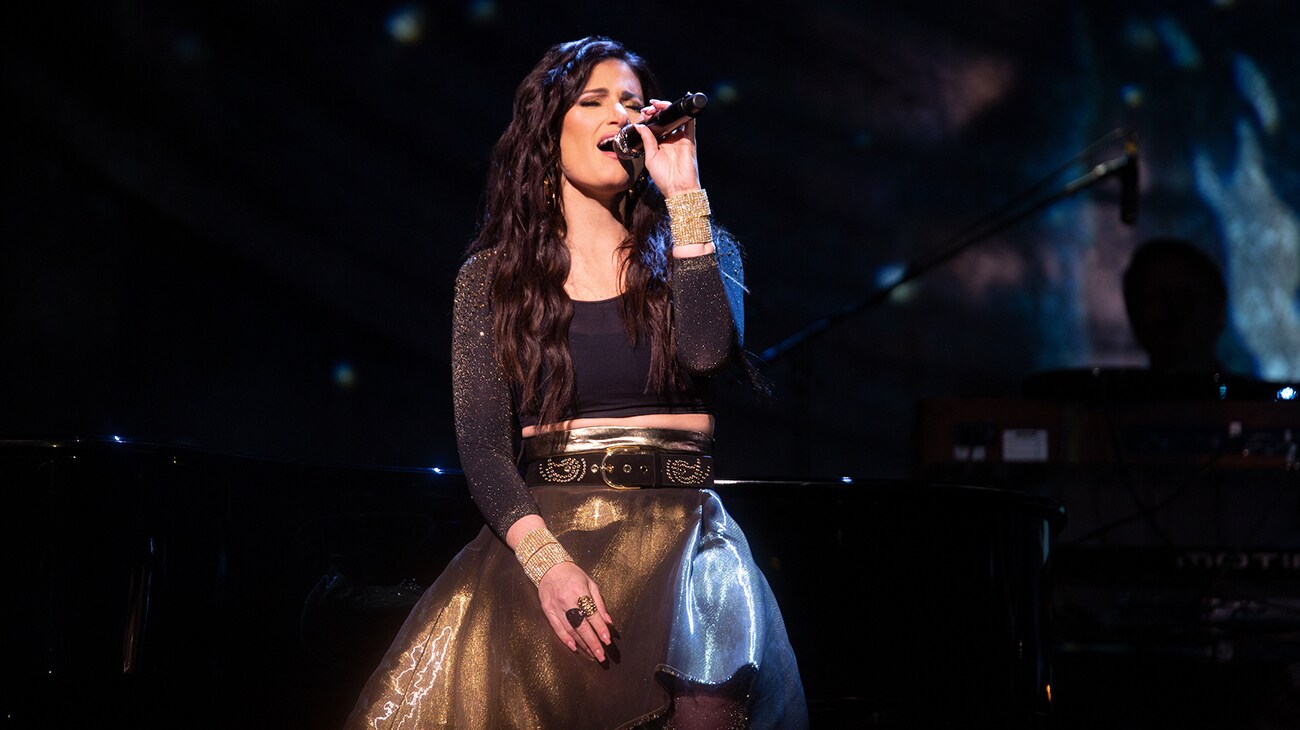 Idina Menzel