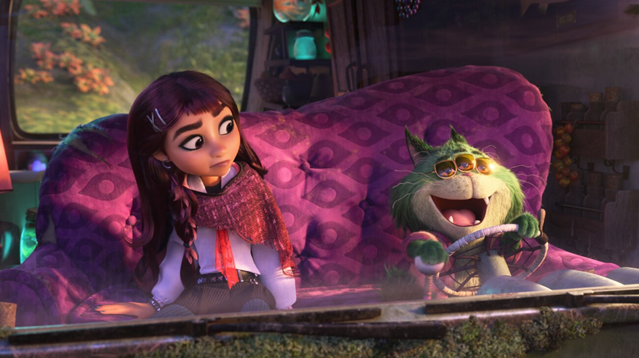 L - R: Billie Doe (voiced by Hailee Steinfeld) and Beef Roger Crummchuk (voiced by Walton Goggins) in Walt Disney Animation Studios' "Hexed". © 2026 Disney Enterprises, Inc. All Rights Reserved.
