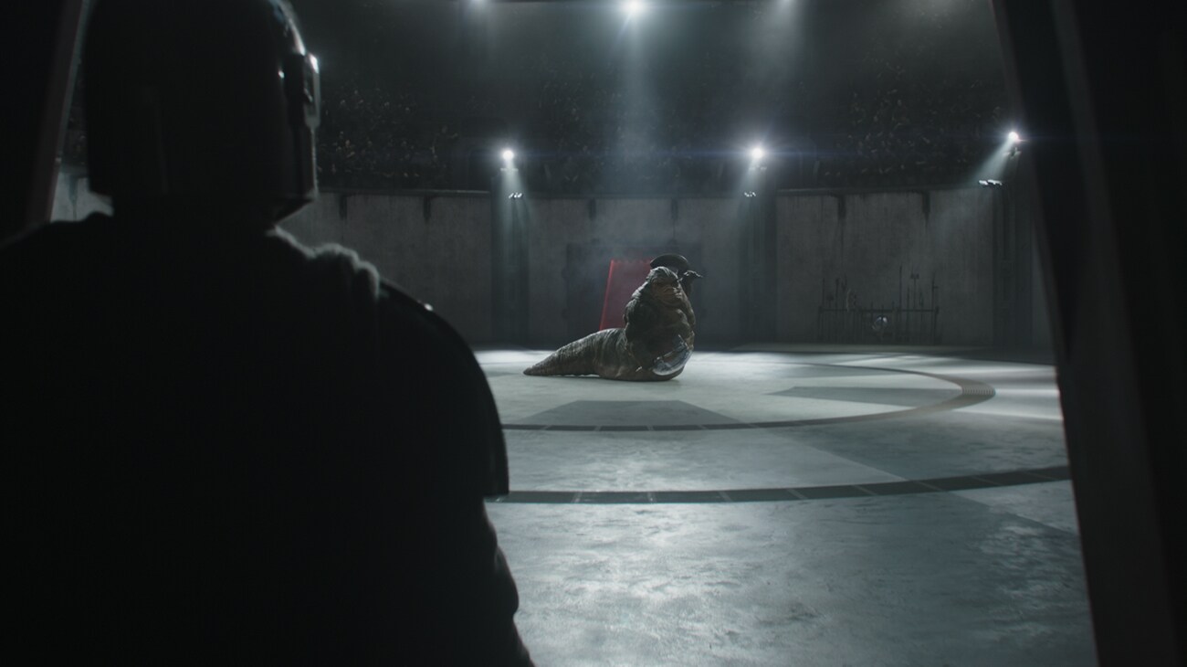 (L-R) The Mandalorian (Pedro Pascal) and Rotta the Hutt in Lucasfilm's THE MANDALORIAN AND GROGU. Photo courtesy of Lucasfilm. © 2026 Lucasfilm Ltd™. All Rights Reserved.