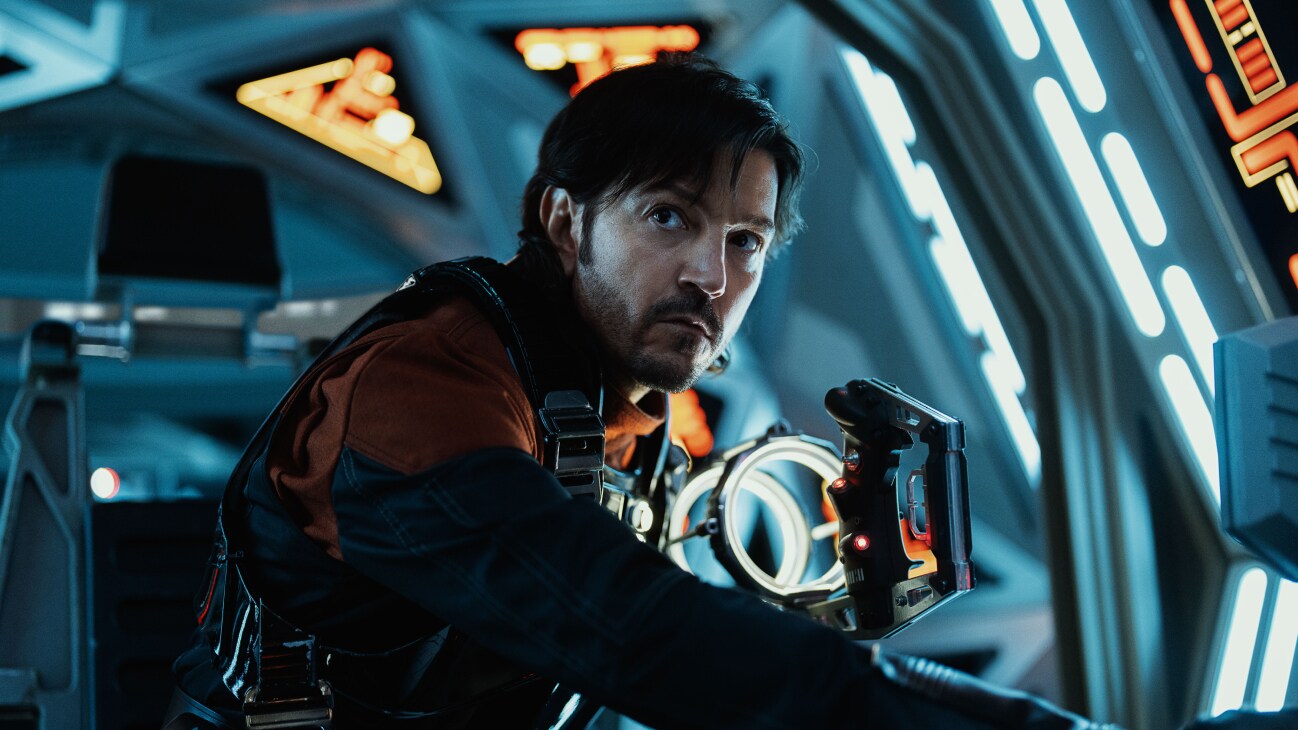 Andor (Diego Luna) in Lucasfilm's ANDOR Season 2, exclusively on Disney+. ©2024 Lucasfilm Ltd. & TM. All Rights Reserved.
