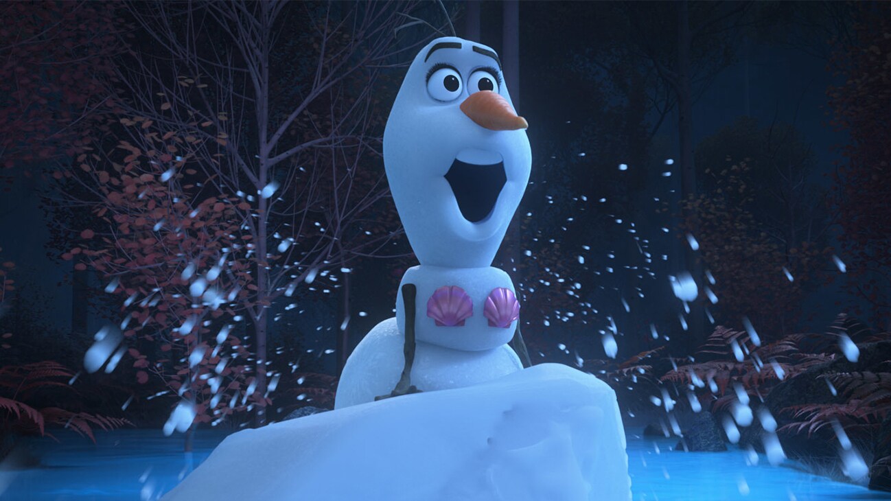 In Walt Disney Animation Studios’ new series of shorts “Olaf Presents,” Olaf steps into the spotlight and goes from snowman to showman as he takes on the roles of producer, actor, costumer and set builder for his unique “retelling” of five favorite Disney animated tales including “The Little Mermaid.” In the short, Olaf appears as Ariel, among other characters. Debuting exclusively on Disney+ Nov. 12, “Olaf Presents” features the voice of Josh Gad as Olaf. Disney animator Hyrum Osmond directs, and Jennifer Newfield produces. © 2021 Disney. All Rights Reserved.