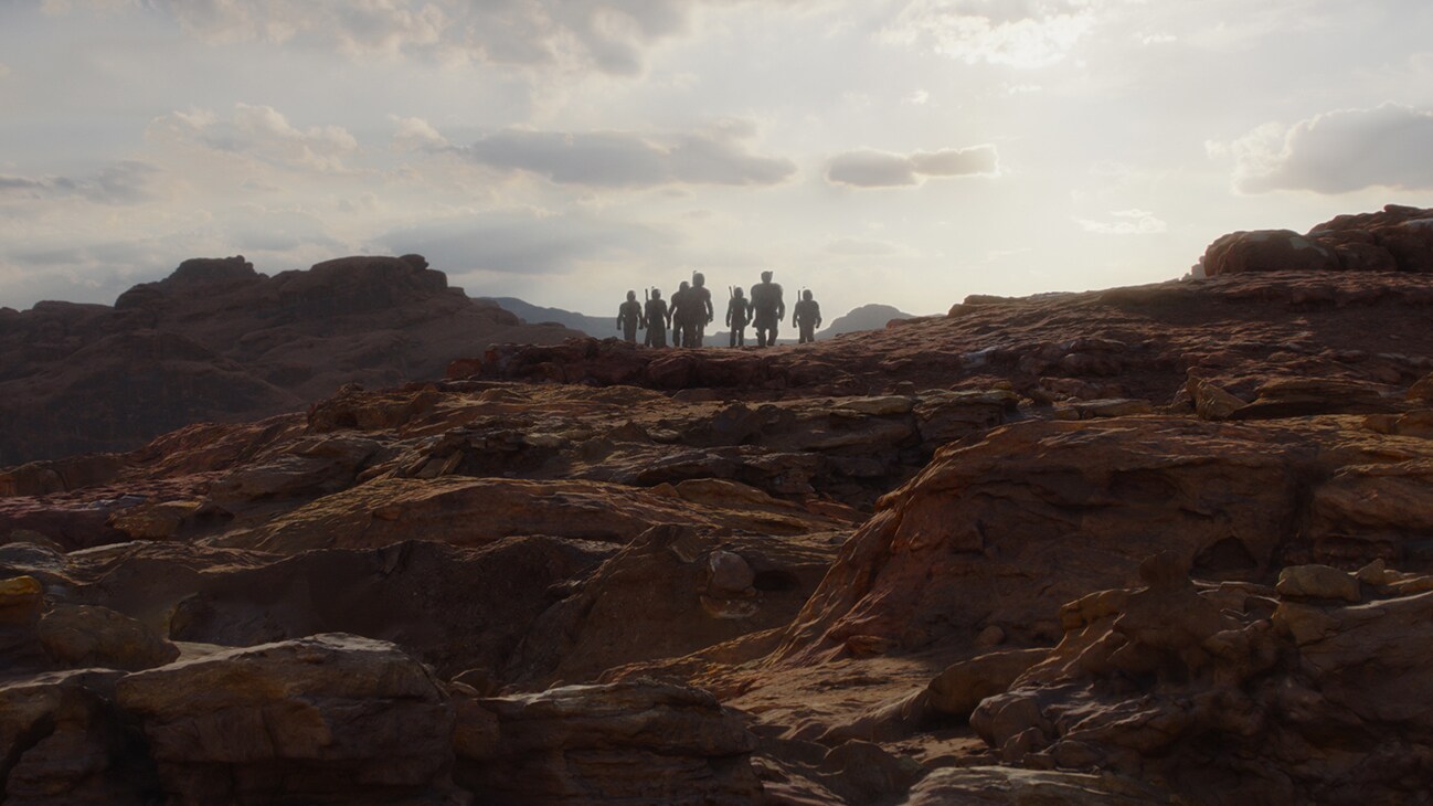 Mandalorians in a scene from Lucasfilm's THE MANDALORIAN, season three, exclusively on Disney+. ©2023 Lucasfilm Ltd. & TM. All Rights Reserved.