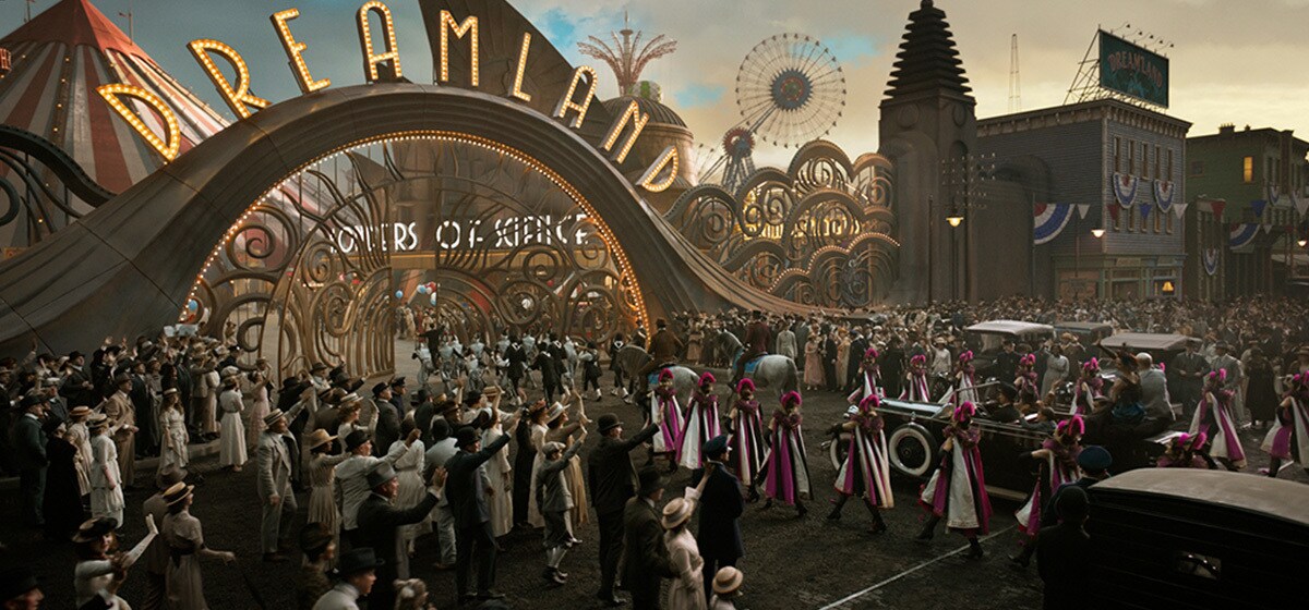 View of the entry way of Dreamland from the movie "Dumbo"