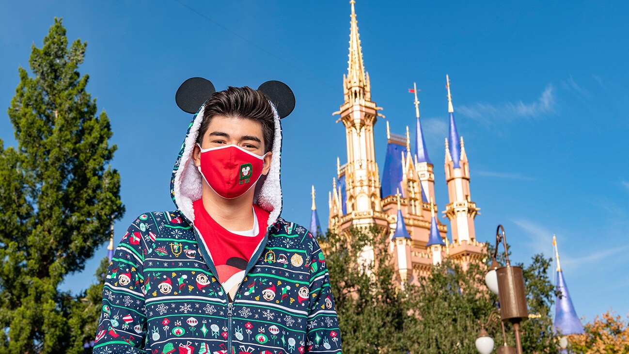 Master TikTok creator Alex Ojeda gets into the holiday spirit at Magic Kingdom Park at Walt Disney World Resort in Lake Buena Vista, Fla., Thursday, Dec. 3, 2020, during a taping of “The Disney Parks Magical Christmas Celebration.” The holiday special will air on ABC on Dec. 25, 10am-12pm ET. (Matt Stroshane, photographer)