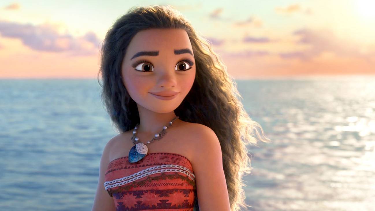 Moana smiling to Maui on their journey to restore the heart of Te Fiti.