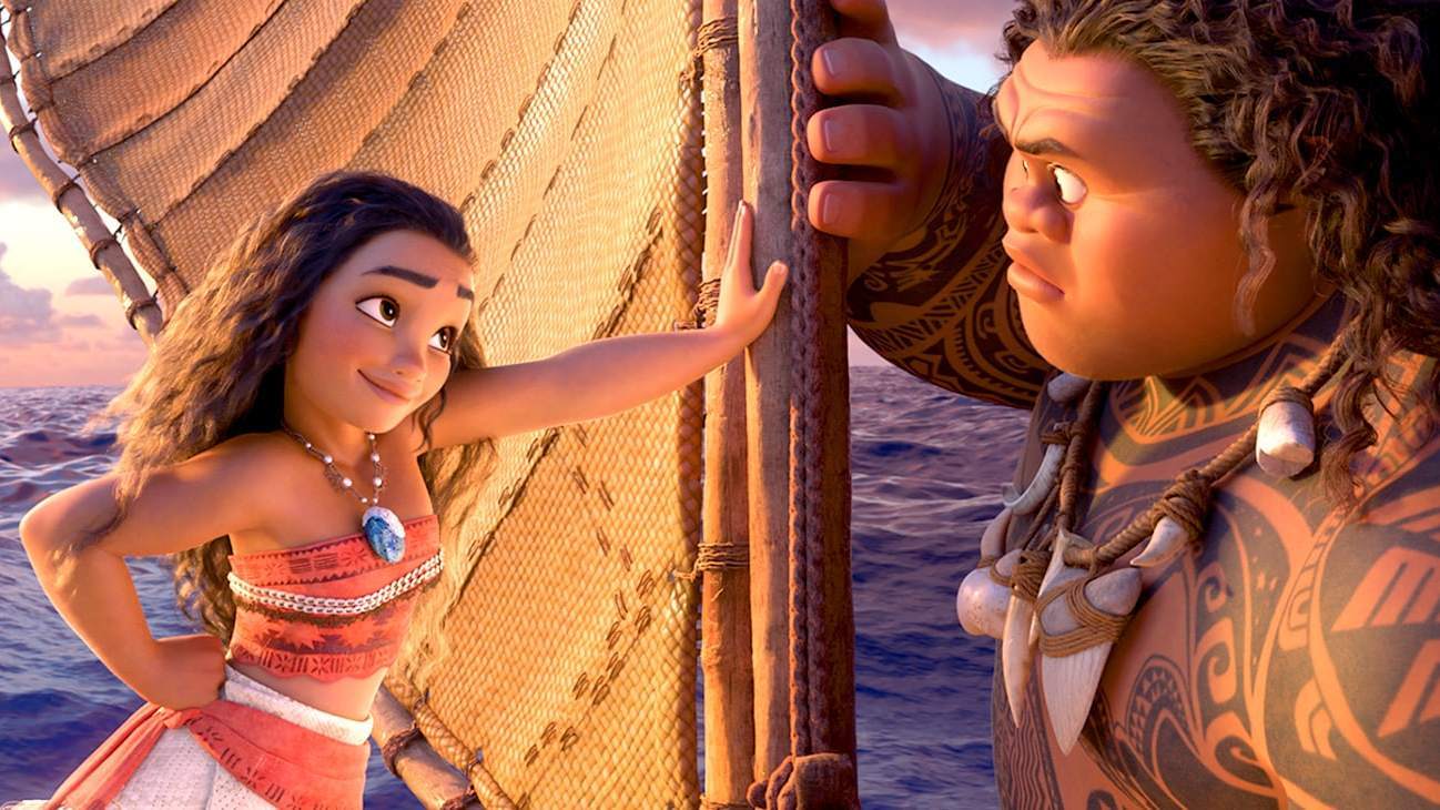 Moana trying to convince Maui to restore the heart of Te Fiti.