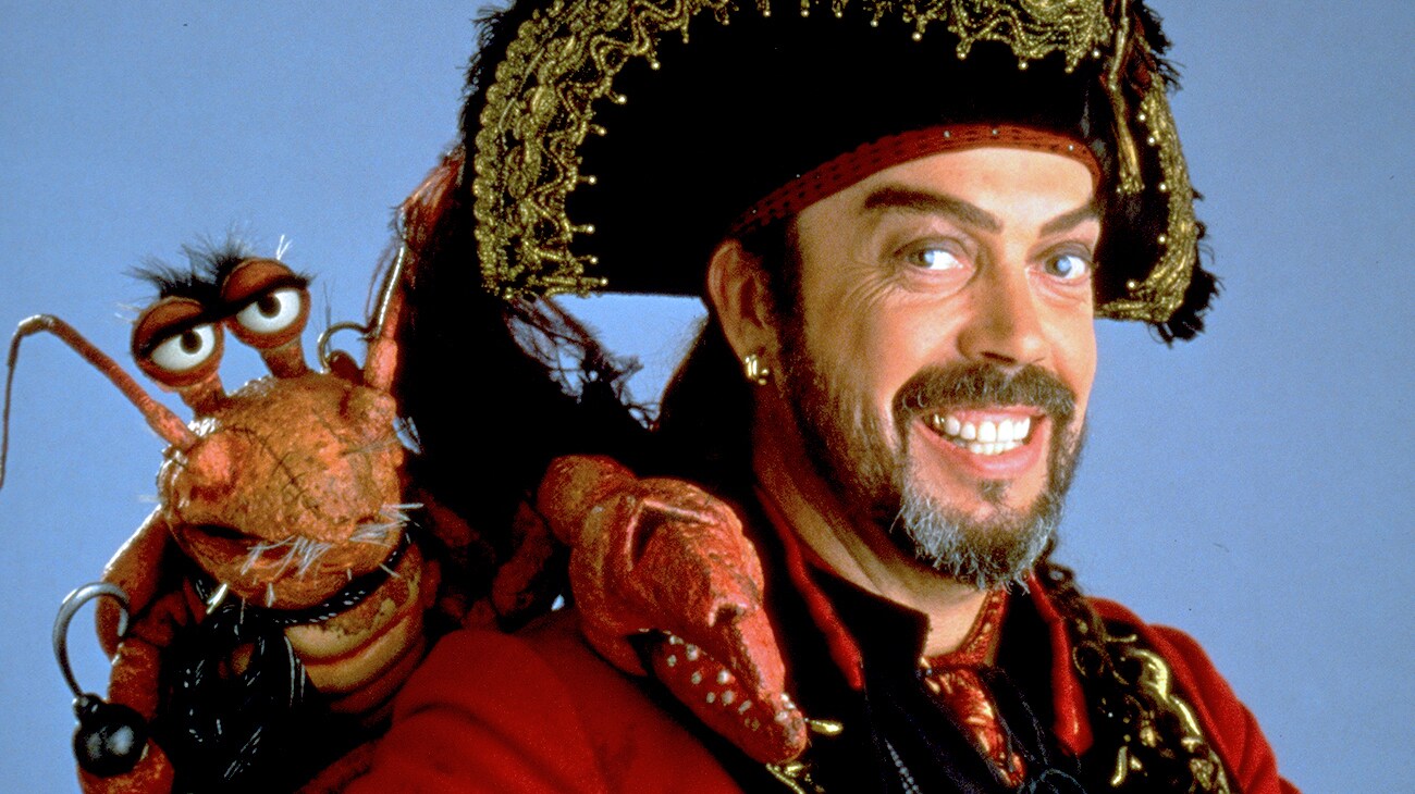 Tim Curry in "Muppet Treasure Island"