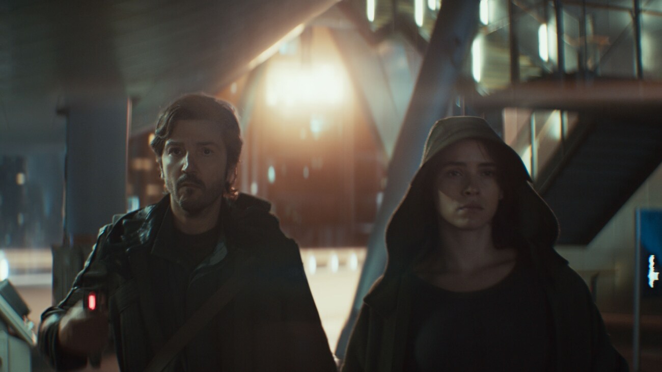 (L-R): Andor (Diego Luna) and Bix Caleen (Adria Arjona) in Lucasfilm's ANDOR Season 2, exclusively on Disney+. ©2025 Lucasfilm Ltd. & TM. All Rights Reserved.