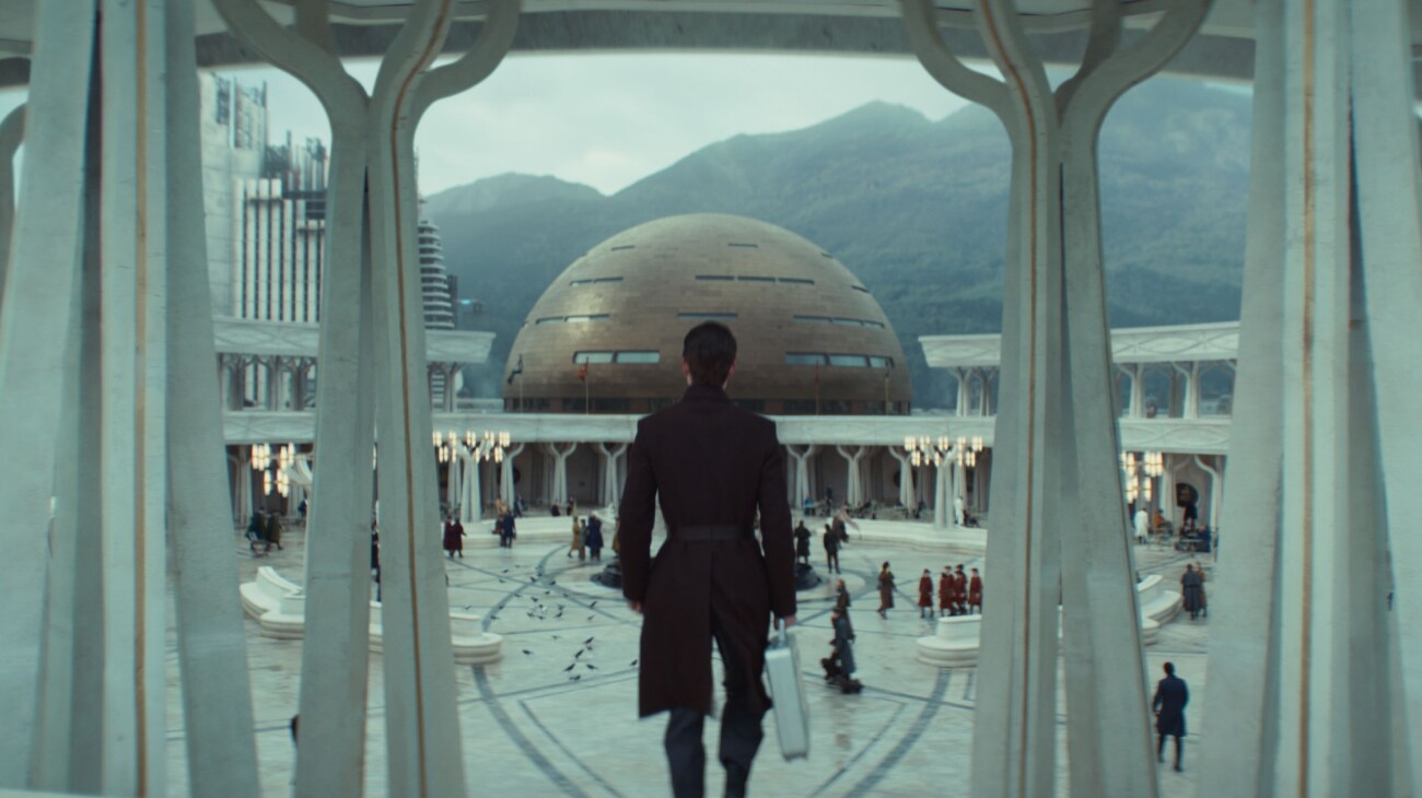 Syril Karn (Kyle Soller) in Lucasfilm's ANDOR Season 2, exclusively on Disney+. Photo courtesy of Lucasfilm. ©2025 Lucasfilm Ltd. & TM. All Rights Reserved.