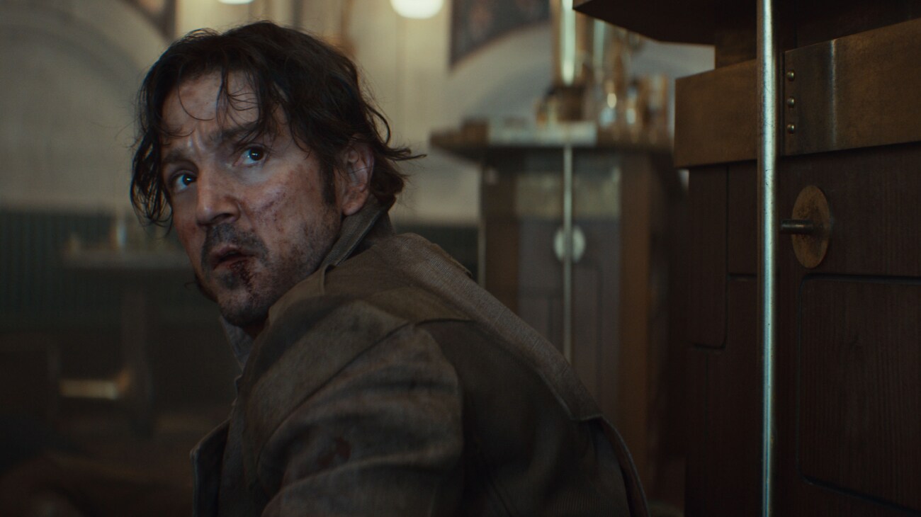 Cassian Andor (Diego Luna) in Lucasfilm's ANDOR Season 2, exclusively on Disney+. Photo courtesy of Lucasfilm. ©2025 Lucasfilm Ltd. & TM. All Rights Reserved.