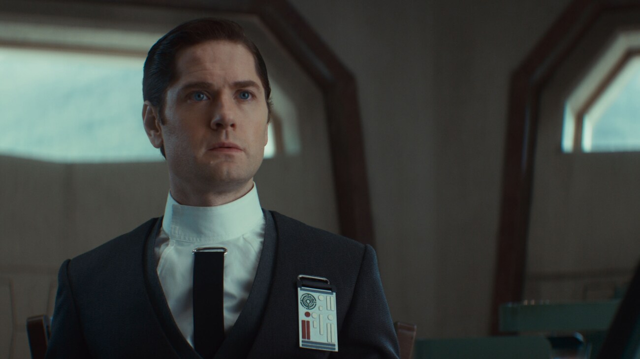 Syril Karn (Kyle Soller) in Lucasfilm's ANDOR Season 2, exclusively on Disney+. ©2024 Lucasfilm Ltd. & TM. All Rights Reserved.