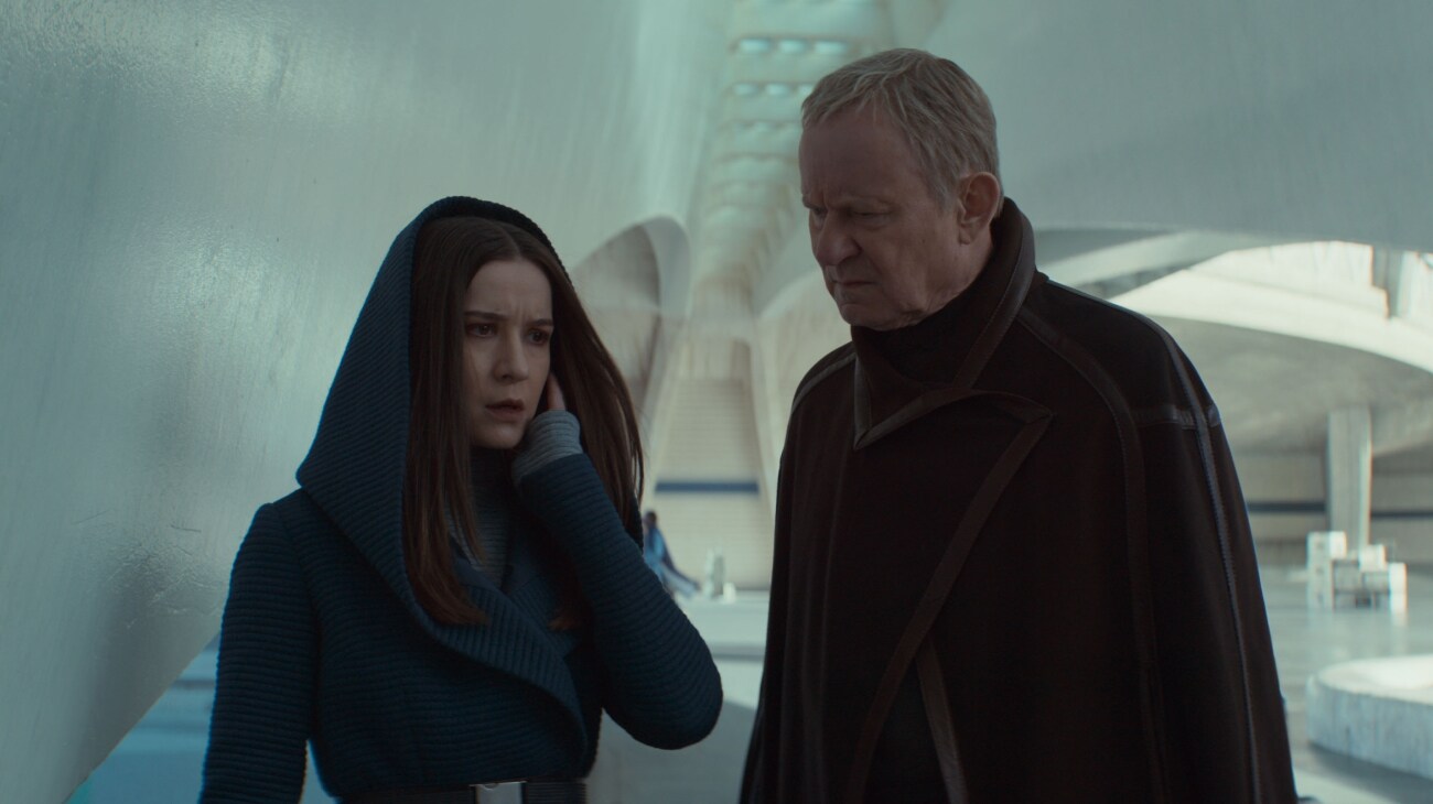 (L-R) Kleya Marki (Elizabeth Dulau) and Luthen Rael (Stellan Skarsgård) in Lucasfilm's ANDOR Season 2, exclusively on Disney+. Photo courtesy of Lucasfilm. ©2025 Lucasfilm Ltd. & TM. All Rights Reserved.