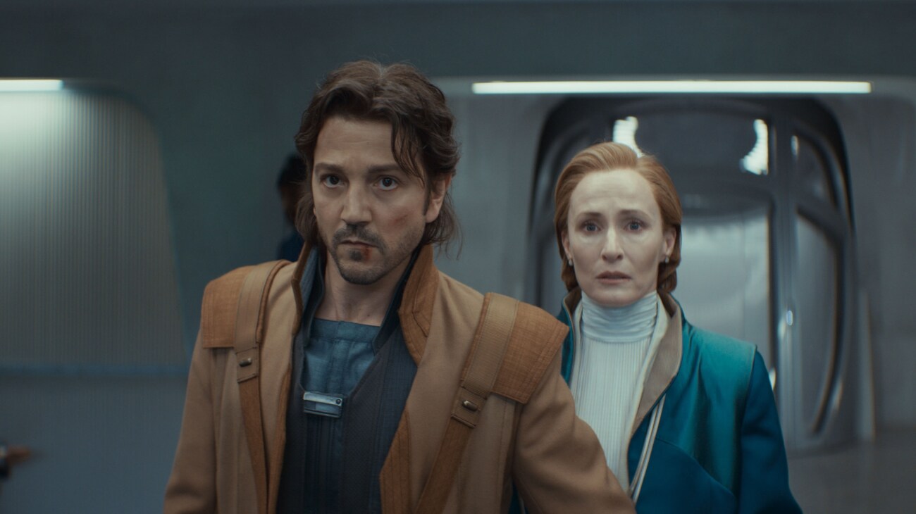 (L-R) Cassian Andor (Diego Luna) and Mon Mothma (Genevieve O'Reilly) in Lucasfilm's ANDOR Season 2, exclusively on Disney+. Photo courtesy of Lucasfilm. ©2025 Lucasfilm Ltd. & TM. All Rights Reserved.