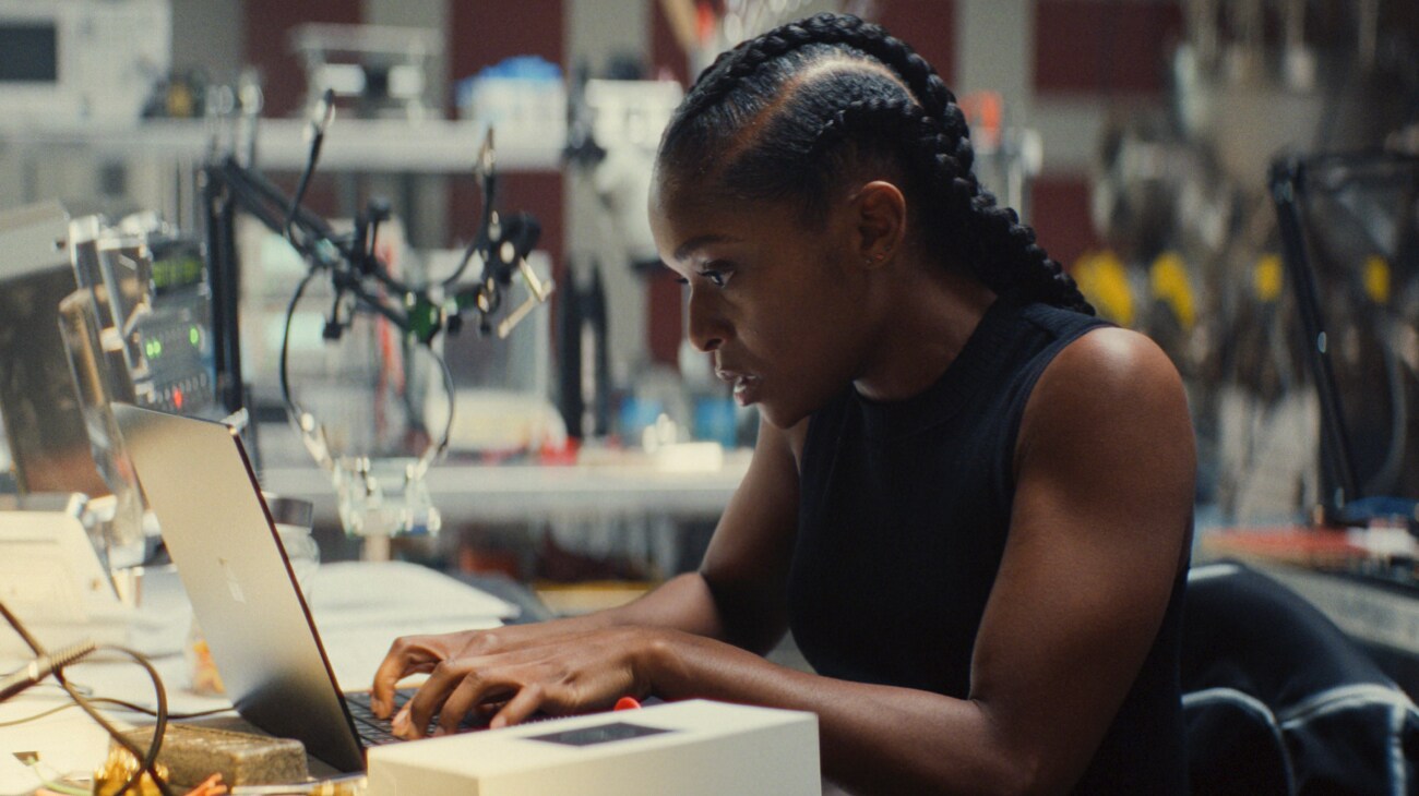Riri Williams/Ironheart (Dominique Thorne) in Marvel Television's IRONHEART, exclusively on Disney+. Photo courtesy of Marvel. © 2025 MARVEL. All Rights Reserved.