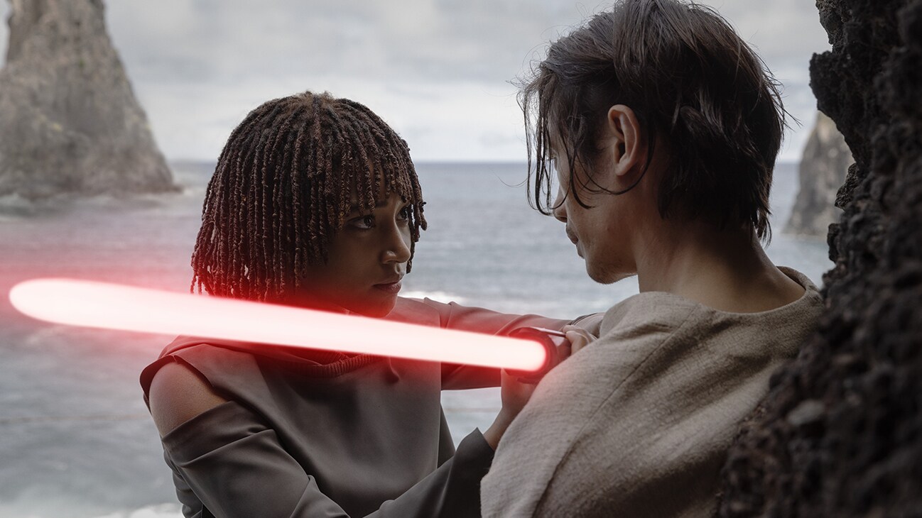 (L-R): Osha Aniseya (Amandla Stenberg) and the Stranger (Manny Jacinto) in Lucasfilm's THE ACOLYTE, season one, exclusively on Disney+. ©2024 Lucasfilm Ltd. & TM. All Rights Reserved.