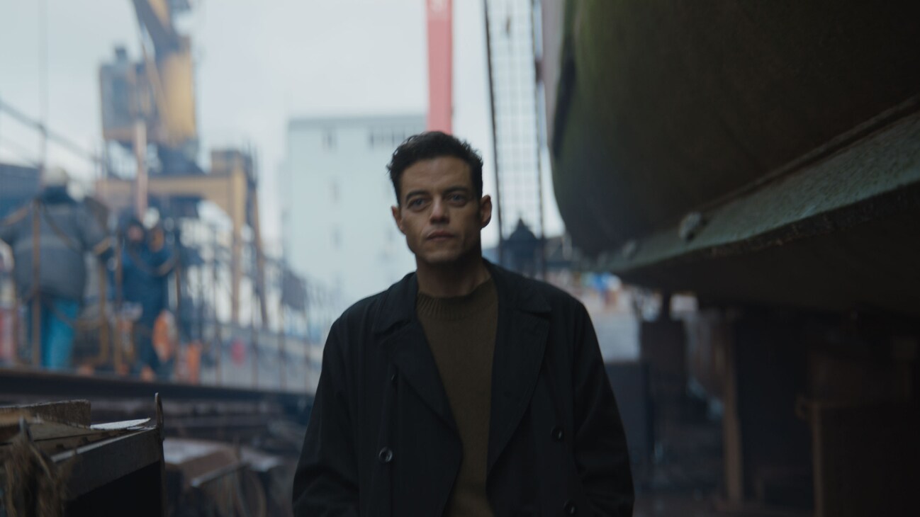 Rami Malek as Heller in 20th Century Studio's THE AMATEUR. Photo courtesy of 20th Century Studios. © 2024 20th Century Studios. All Rights Reserved.