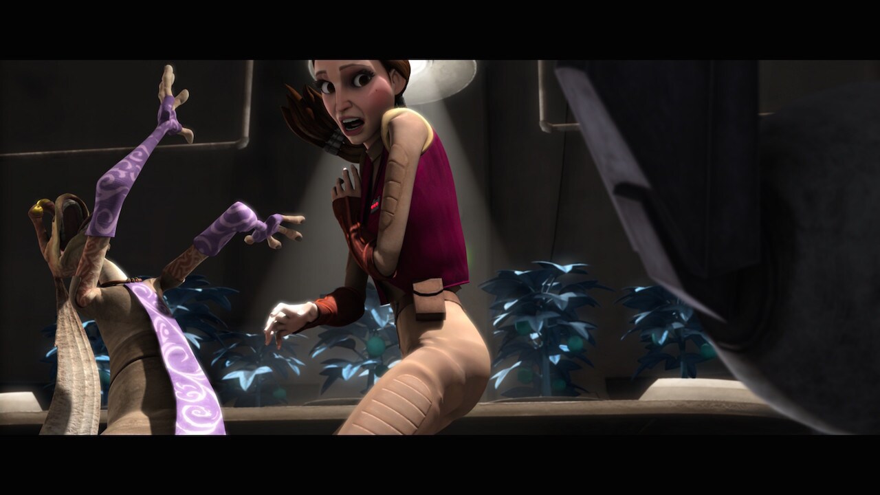 Originally the "rabbit droid" took the bomb and left in Act II never to be seen again. Padmé foun...