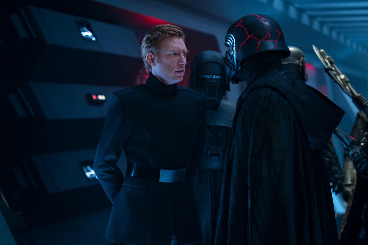 General Hux and Kylo Ren
