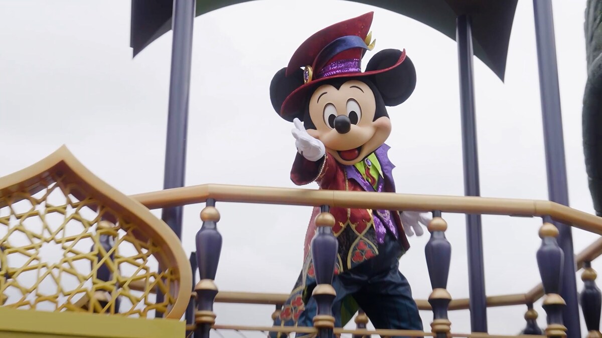 東京ディズニーランドの大人気ハロウィーンパレード｢ザ・ヴィランズ・ハロウィーン“Into the Frenzy”｣の音楽がミュージックビデオに！9月26日（金）公開！