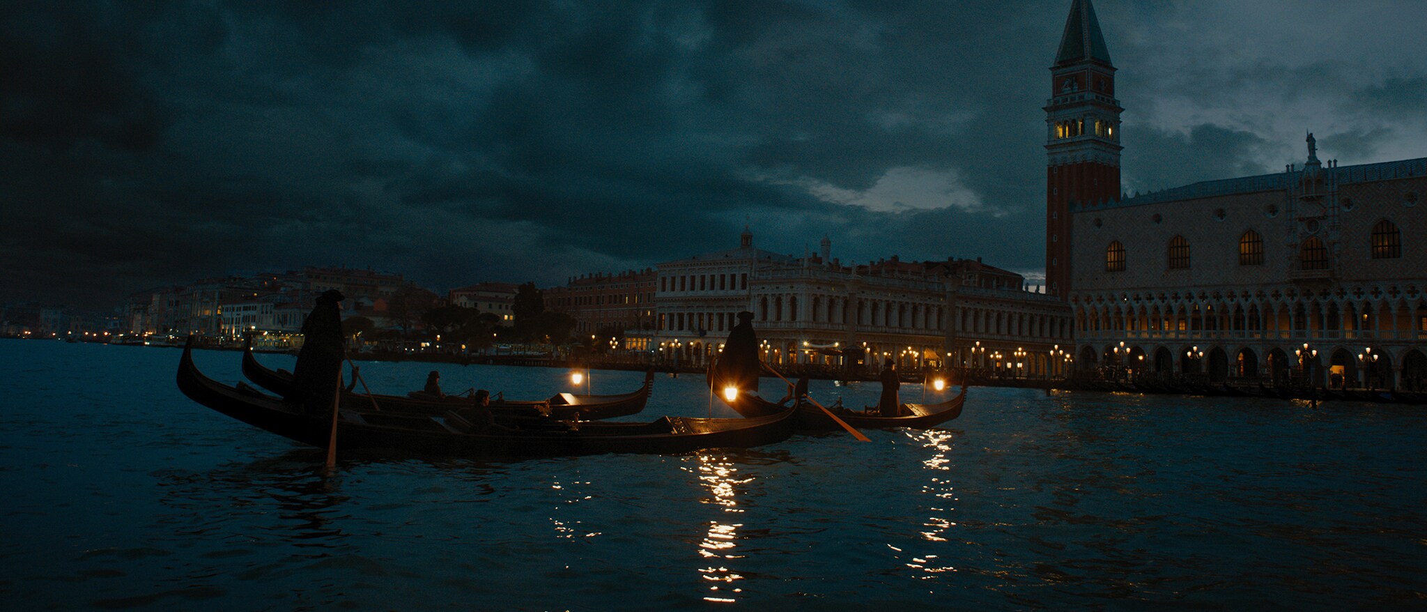 Homepage Hero - A Haunting in Venice