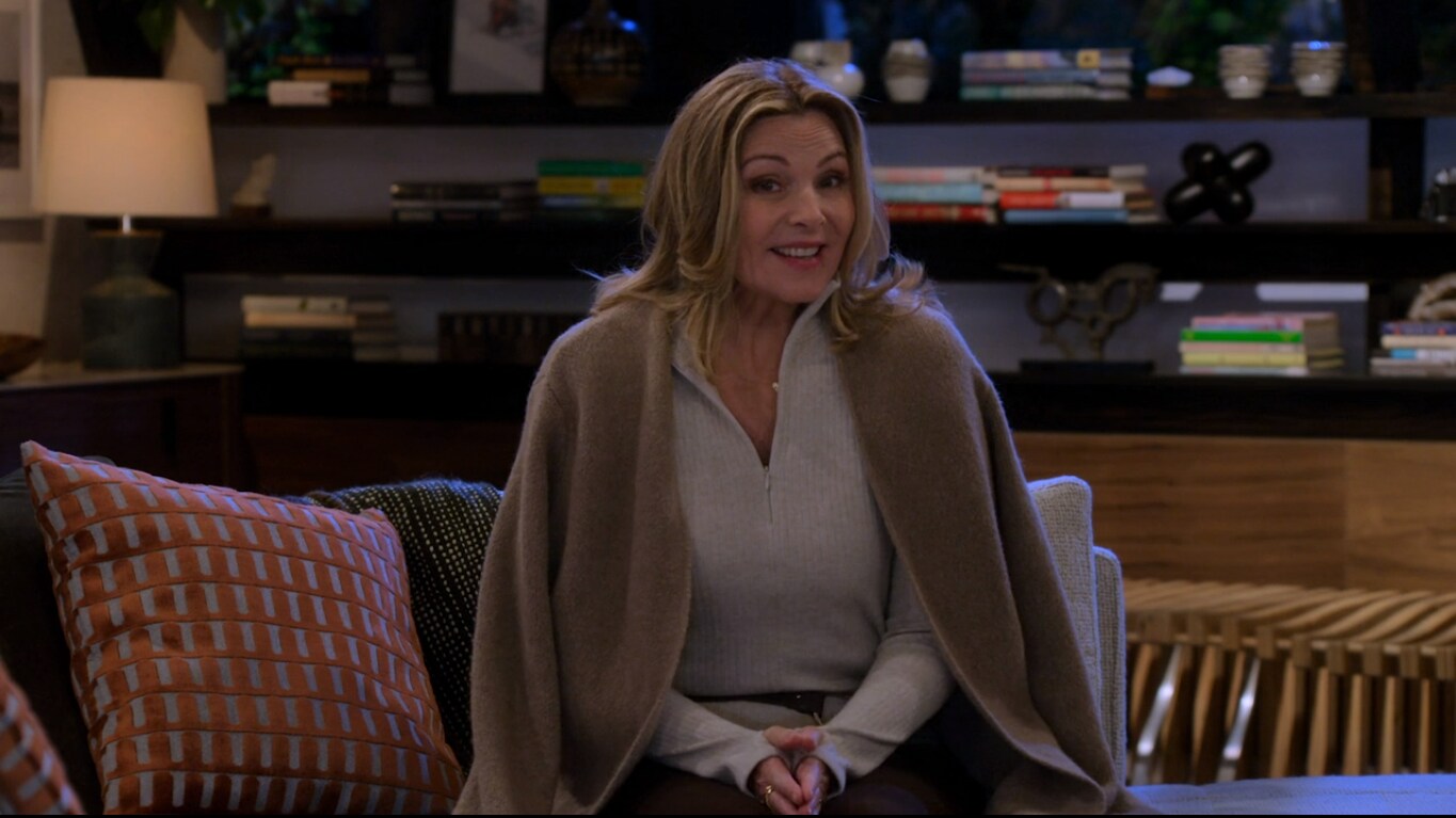 Las 4 curiosidades sobre Kim Catrall, la actriz que interpreta a la versión más adulta de Hillary Duff en How I Met Your Father