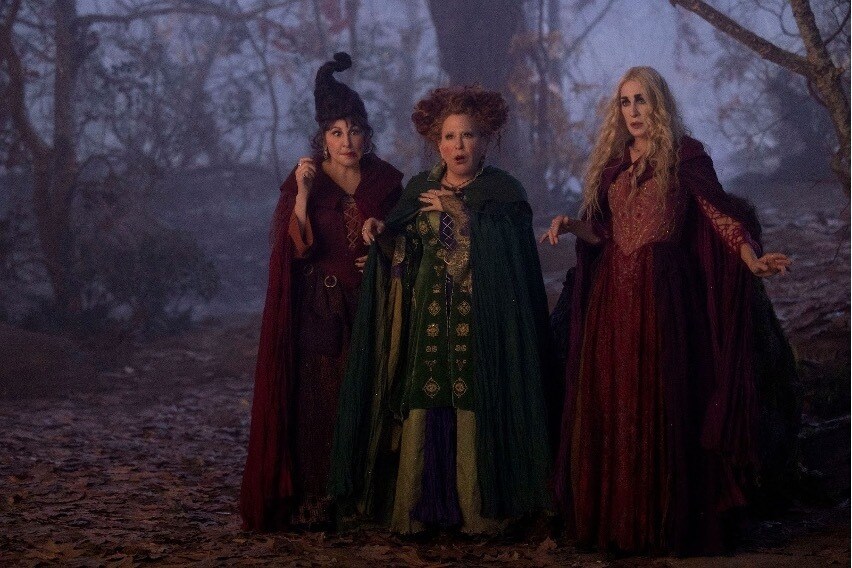 The Sanderson Sisters look appalled in Hocus Pocus 2