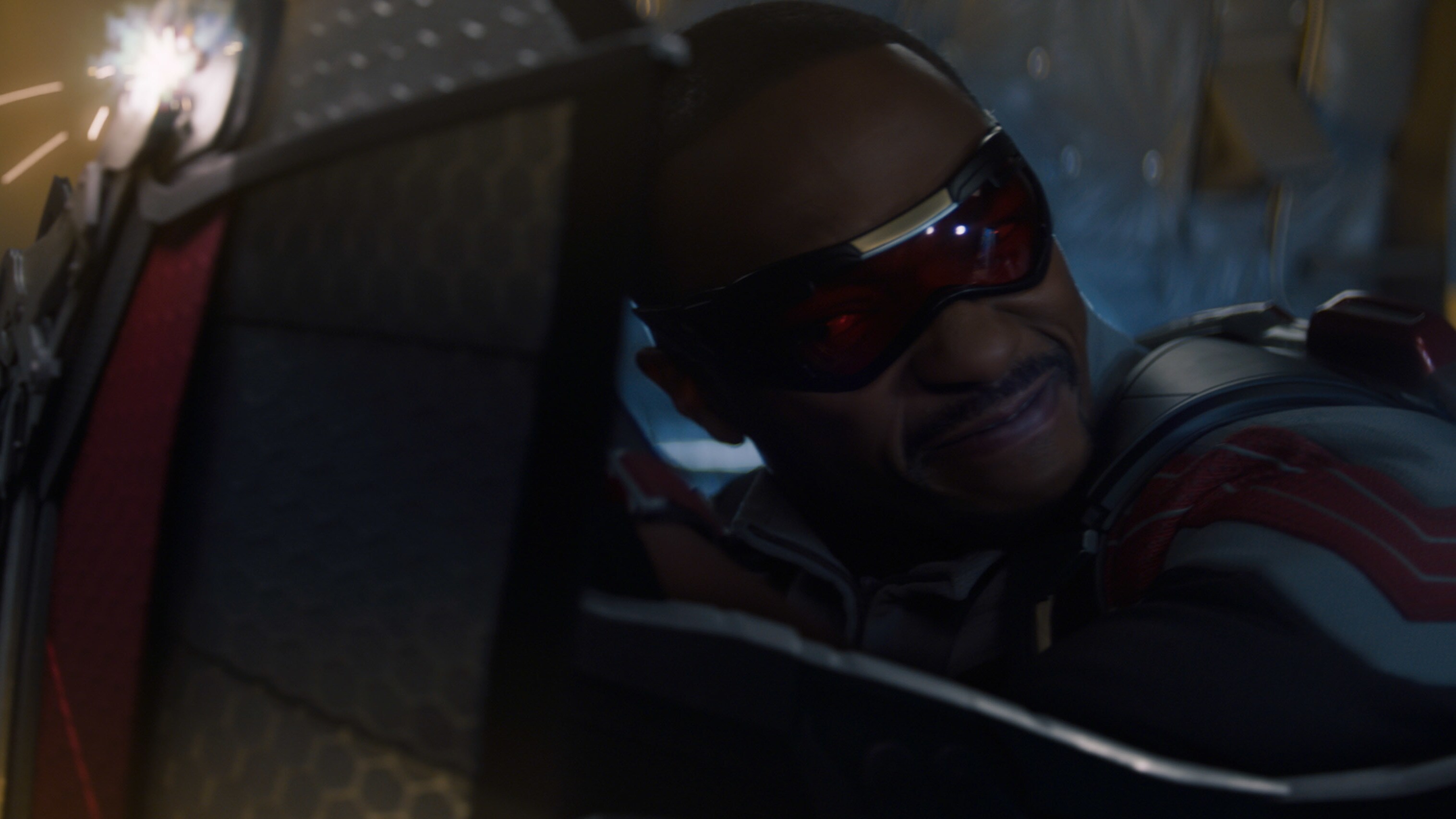 Falcon/Sam Wilson (Anthony Mackie) in Marvel Studios' THE FALCON AND THE WINTER SOLDIER exclusively on Disney+. Photo courtesy of Marvel Studios. ©Marvel Studios 2021. All Rights Reserved. 