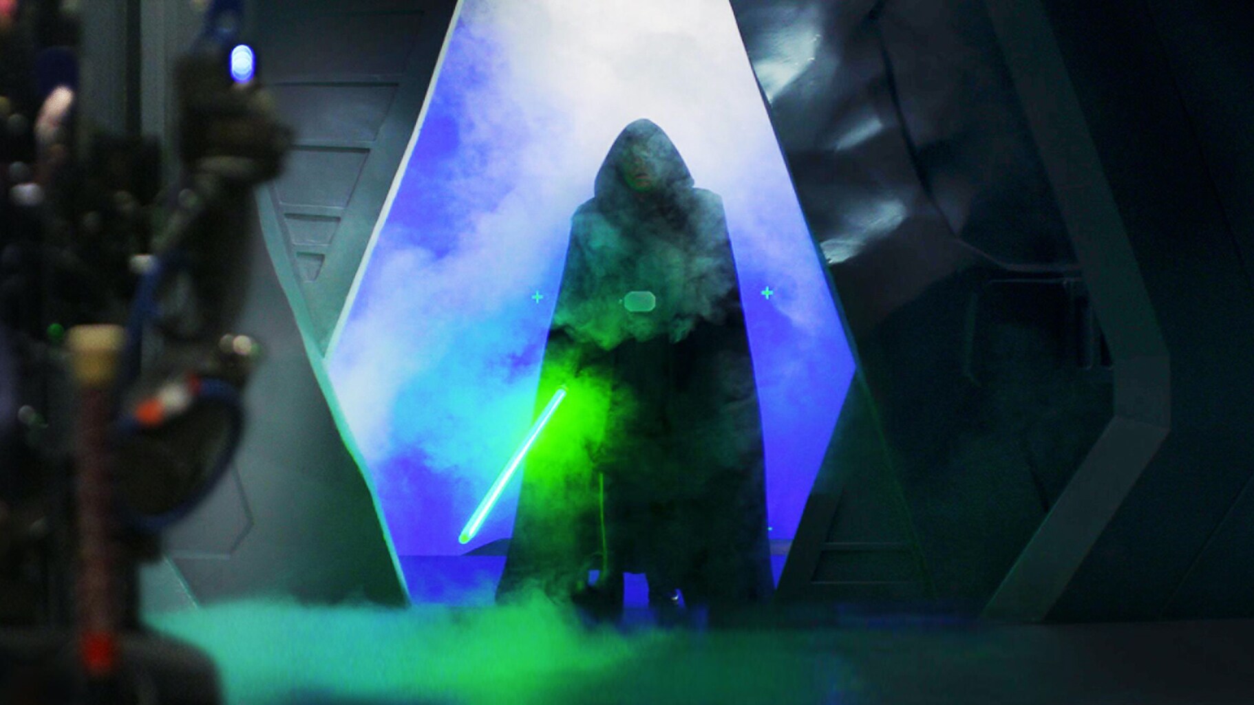 Mark Hamill on the set of THE MANDALORIAN, season two, exclusively on Disney+. © 2021 Lucasfilm Ltd. & ™. All Rights Reserved.