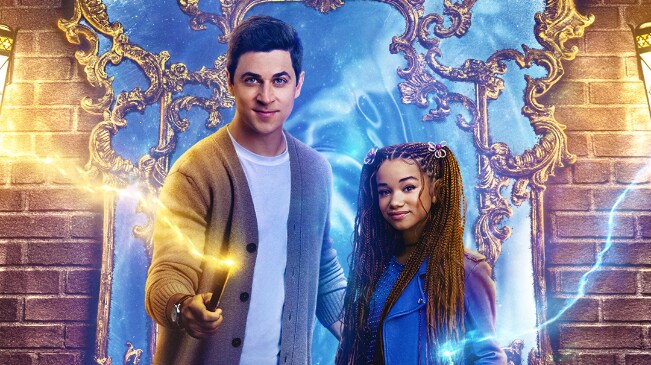 LA NUEVA SERIE LOS HECHICEROS MÁS ALLÁ DE WAVERLY PLACE ESTRENARÁ EL 4 DE DICIEMBRE EN DISNEY+
