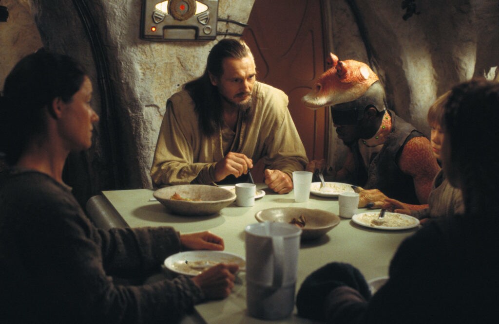 Filming the dinner scene at Anakin's home in The Phantom Menace.