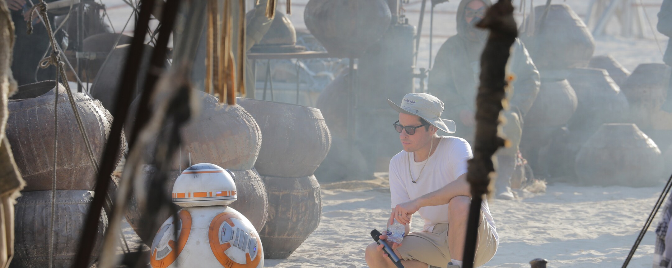 Droid Dreams: How Neal Scanlan and the Star Wars: The Force Awakens Team Brought BB-8 to Life | StarWars.com