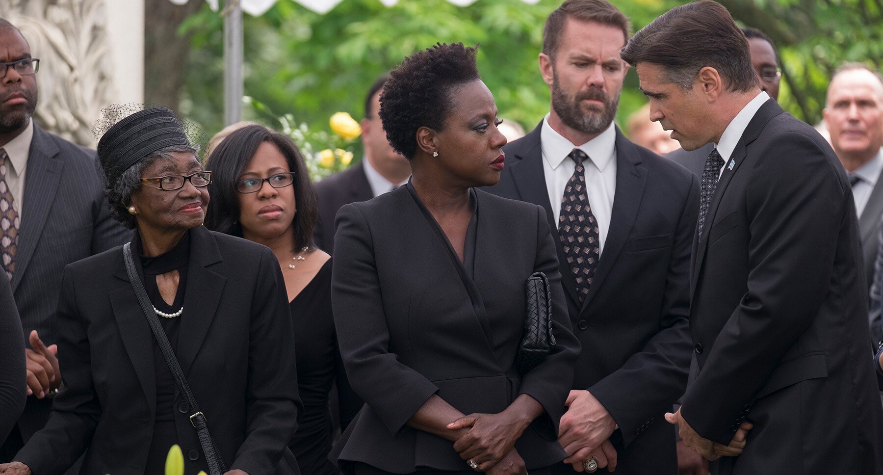 Viola Davis, Colin Farrell at a funeral in the movie "Widows"