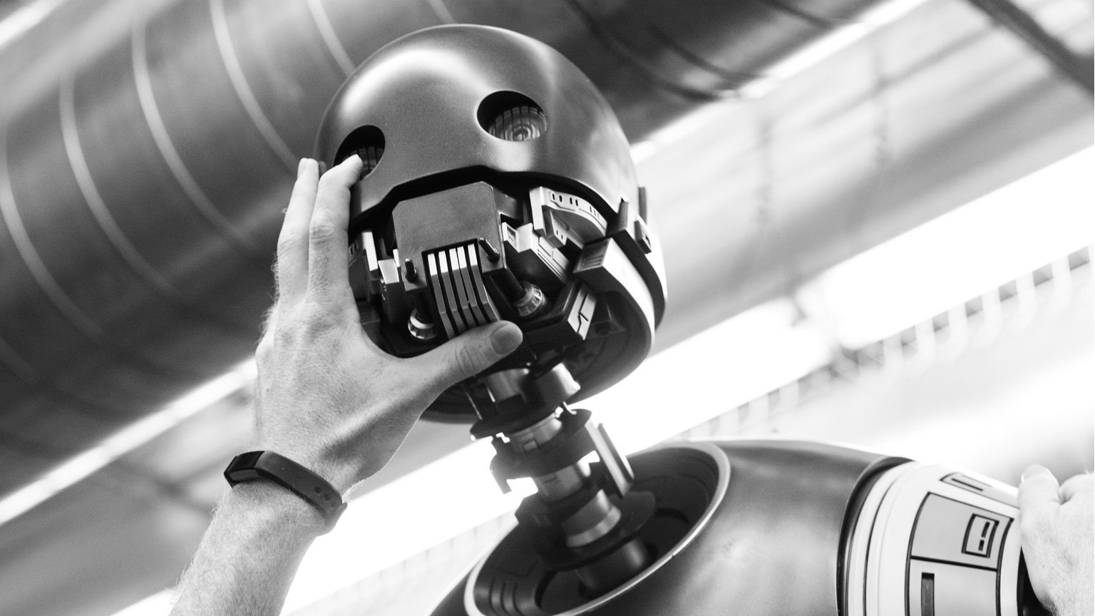 Exclusive: Sideshow's Incredible, Life-Size K-2SO Will Be There for You at SDCC
